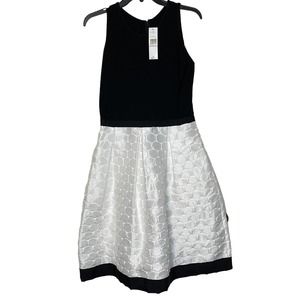 Carmen Marc Valvo Colorblock Fit & Flare Dress White Polka Dot Skirt Women 6 NWT